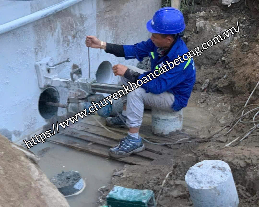 Khoan rút lõi tường đà dầm vách bê tông tại huyện Phú Giáo uy tín