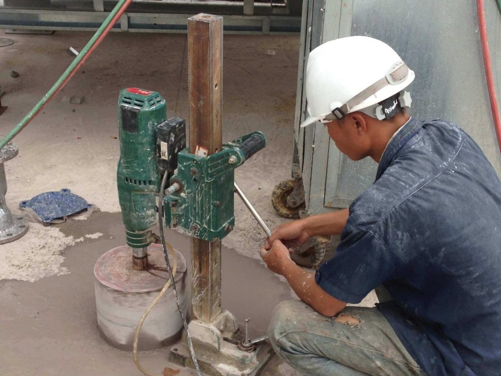 Khoan Rút Lõi Bê Tông Bến Lức 2026 - Khoan Lỗ Sạch, Chuẩn, Không Rung